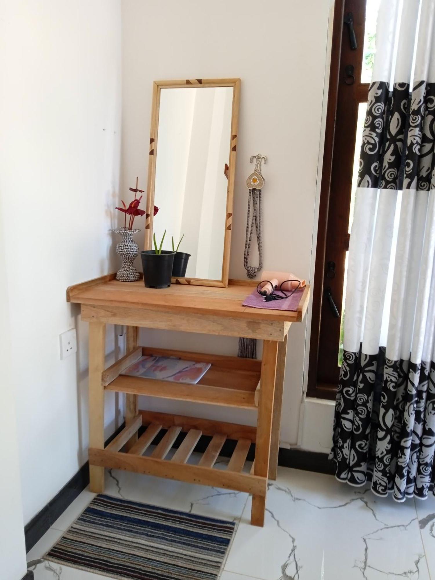Nine Arch Corner Apartment เอลลา ภายนอก รูปภาพ